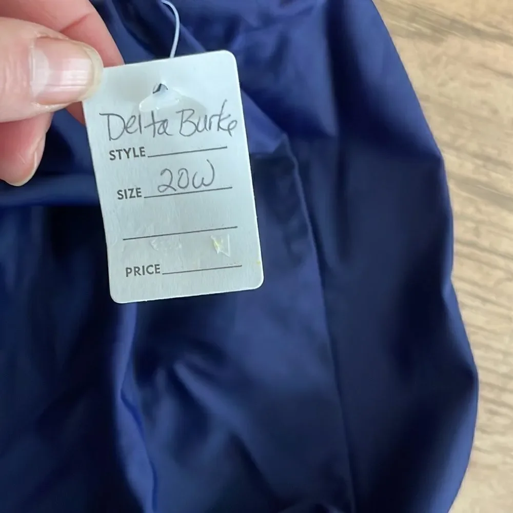 DELTA BURKE BIKINI SKORT.  NEW